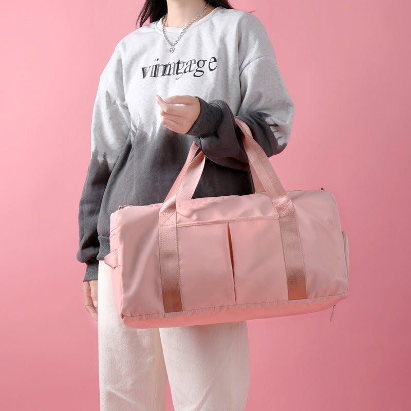 Versatile Waterproof Fitness Duffel Bag - Stylish Weekender Bag for Gym, Swim & Travel for Men and Women