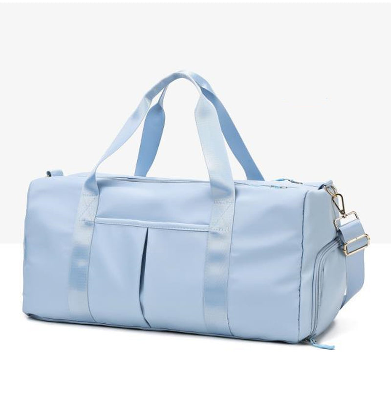 Versatile Waterproof Fitness Duffel Bag - Stylish Weekender Bag for Gym, Swim & Travel for Men and Women