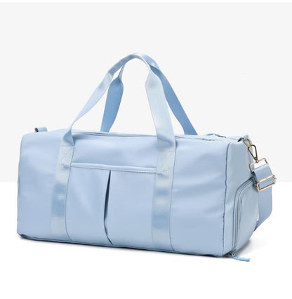 Versatile Waterproof Fitness Duffel Bag - Stylish Weekender Bag for Gym, Swim & Travel for Men and Women