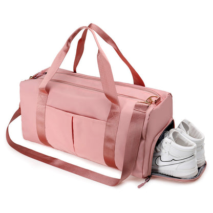 Versatile Waterproof Fitness Duffel Bag - Stylish Weekender Bag for Gym, Swim & Travel for Men and Women